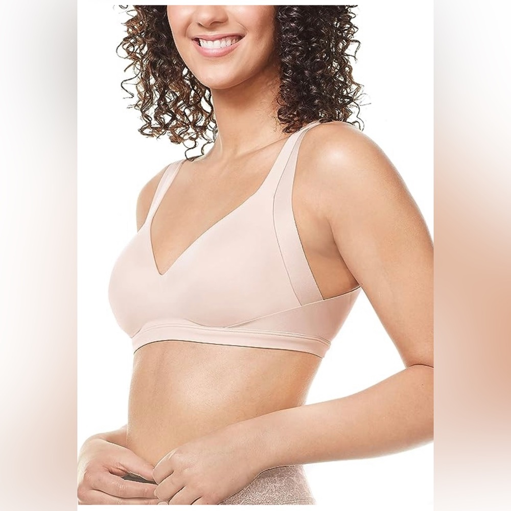 Women’s Wirefree Bra (NEW WITH TAGS)